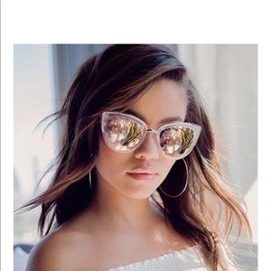Pink Mirrored Quay Sunglasses
